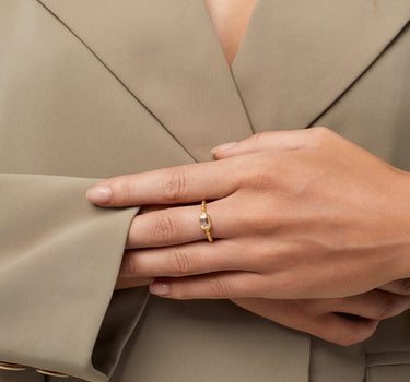 Prsten Zoe Emerald Cut – bílý topaz